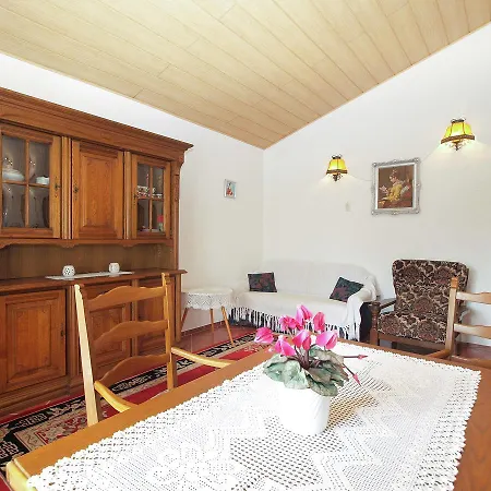 Appartement Marija 1580 *